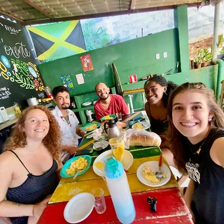 Hostel Do Rasta Сальвадор Экстерьер фото