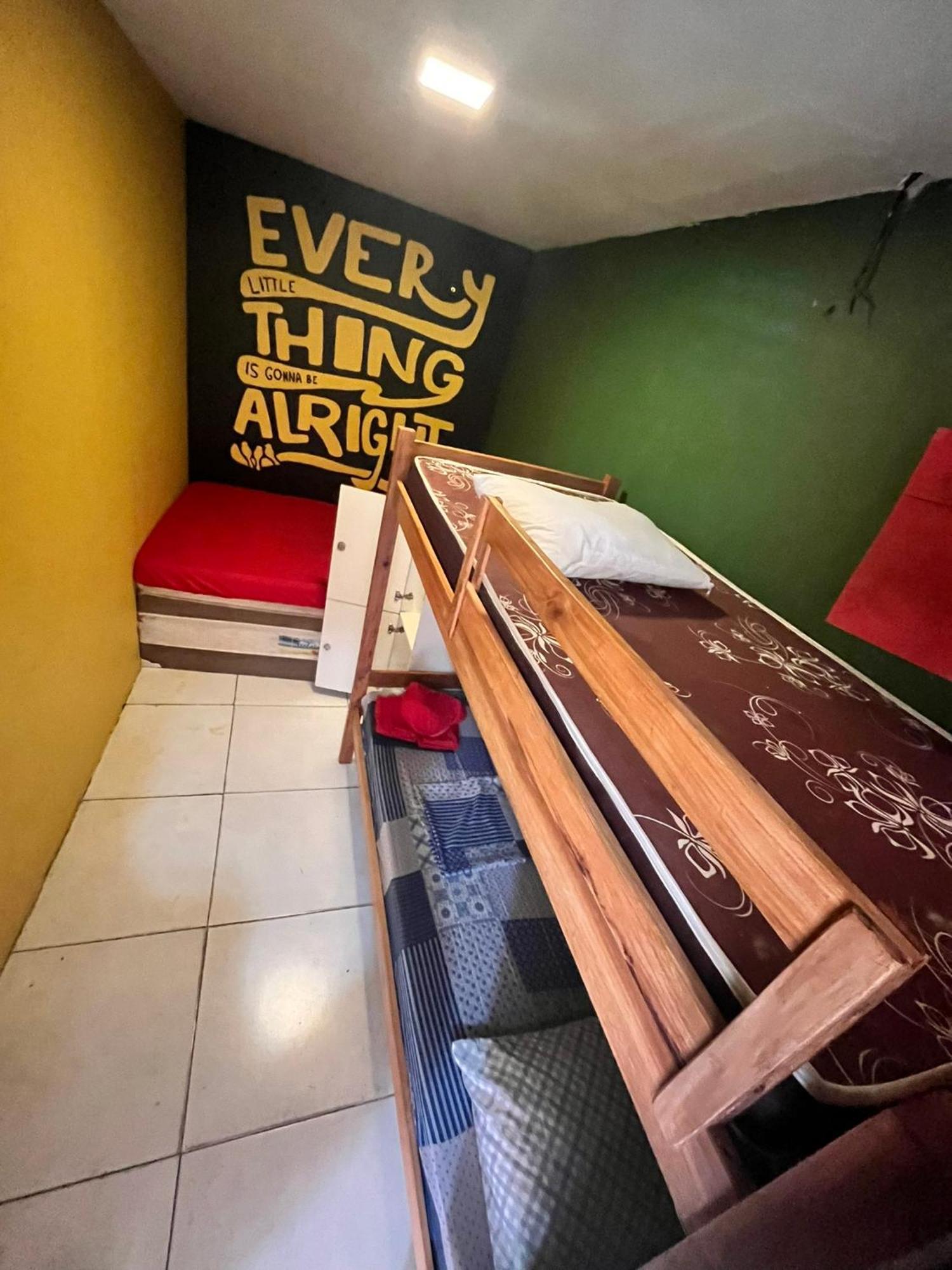Hostel Do Rasta Сальвадор Экстерьер фото